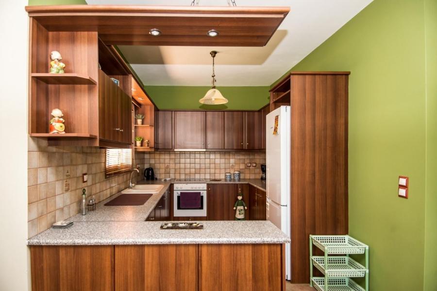 Villa Irida Afrato Экстерьер фото